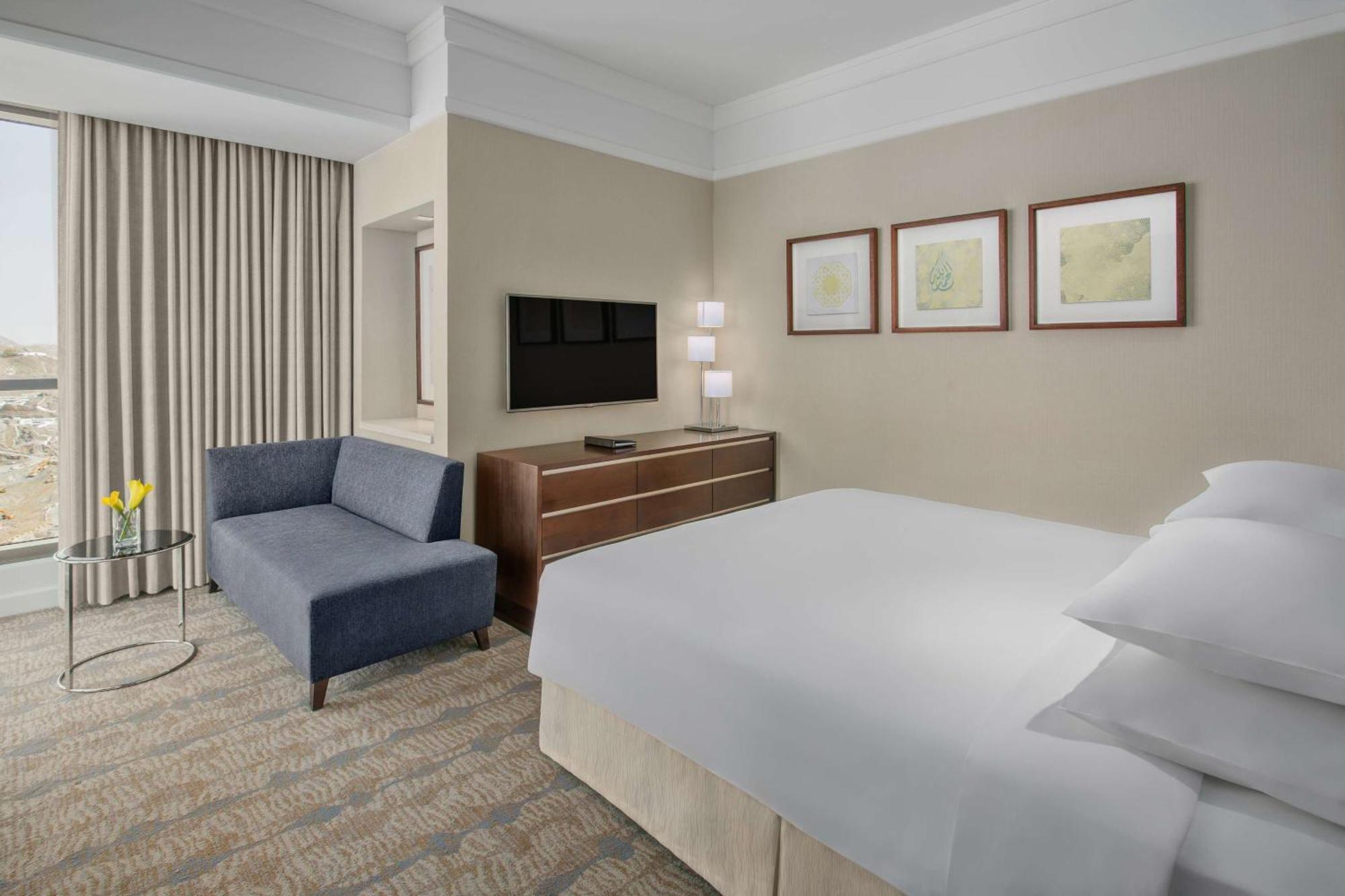 King Room with Partial View,683061177:JPEG
