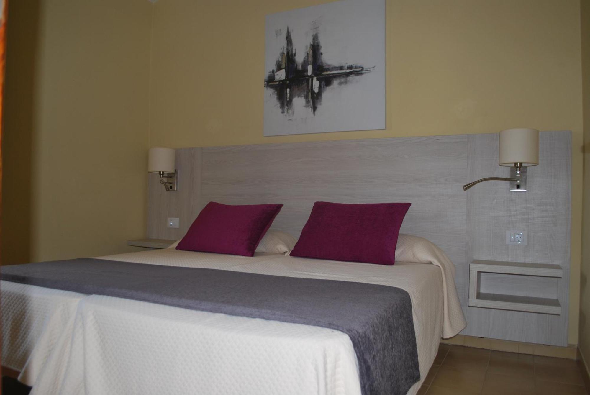 One-Bedroom Bungalow,707075602:JPEG