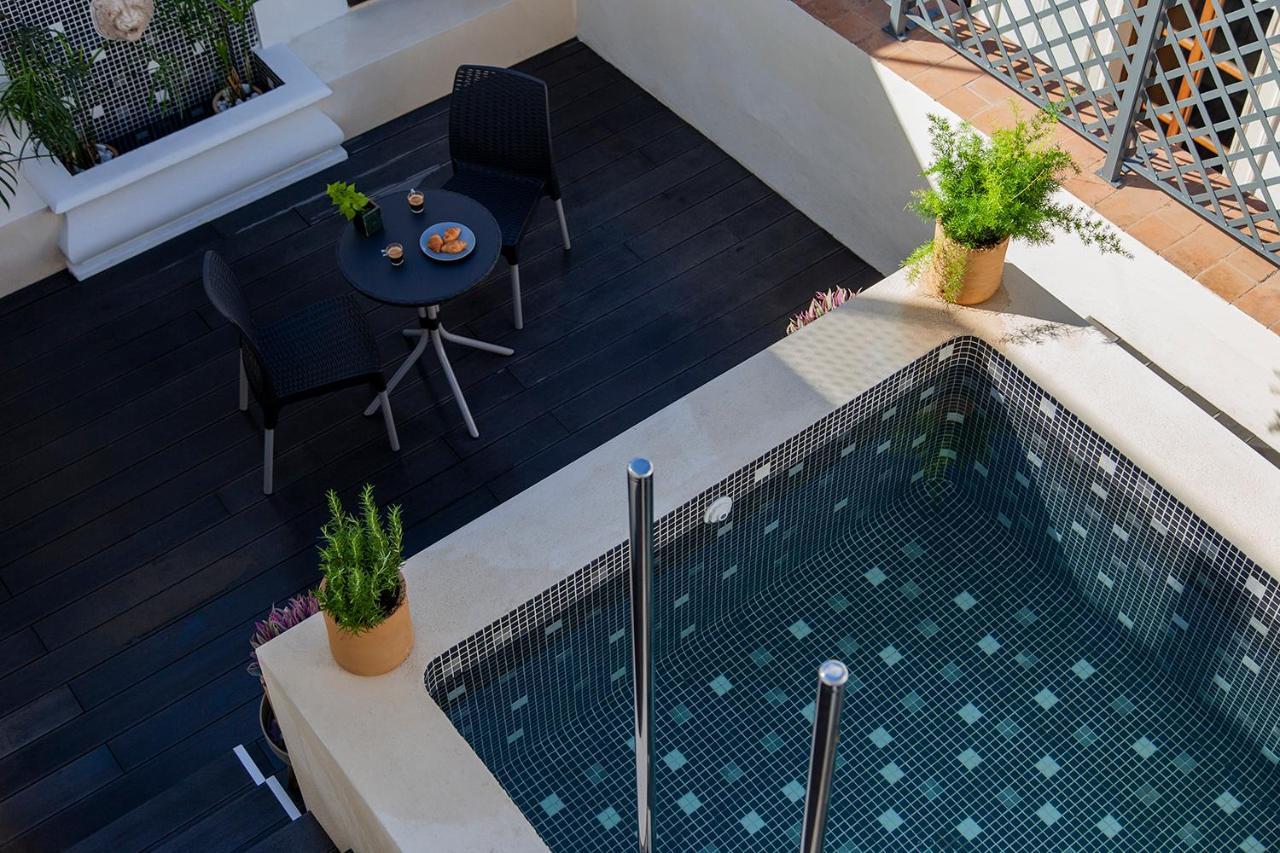 Duplex Double Room Terrace swimming pool,738015511:JPEG