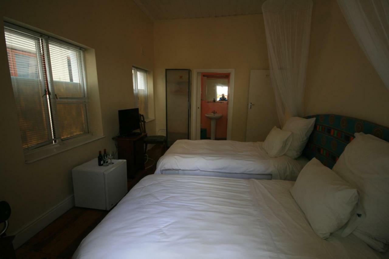 Budget Twin Room