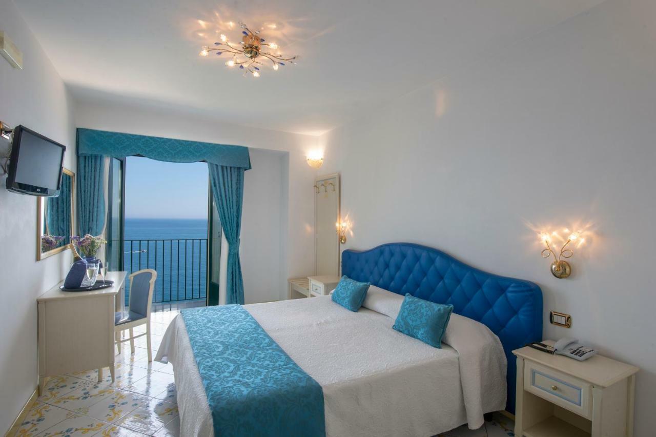 Habitación Doble con vistas al mar