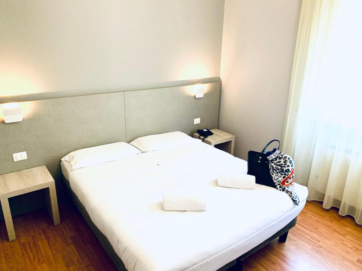 Superior Double Room,1543472593:JPEG