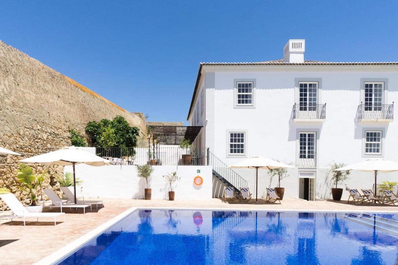 Suite - Vue sur Piscine