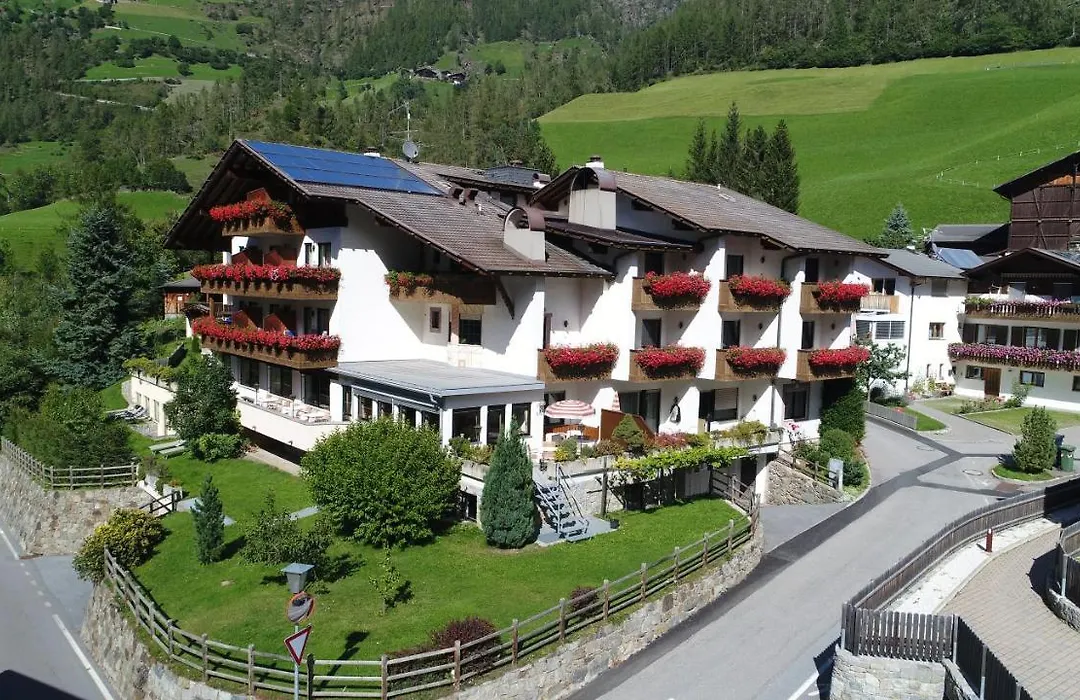 Hotel Am Fels-1