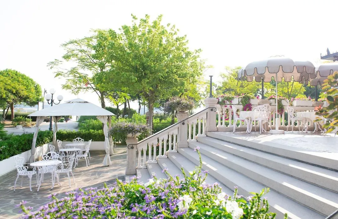 Hotel Atlantica-1