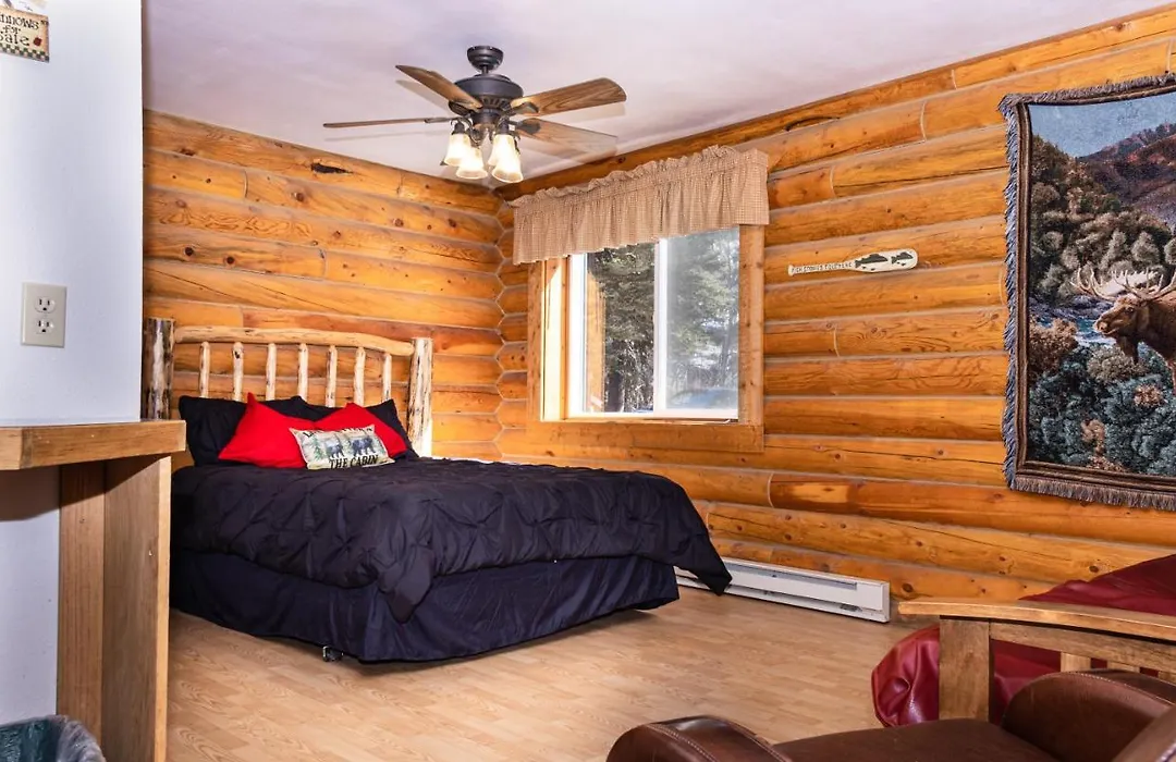 Half Moon Lake Lodge-1