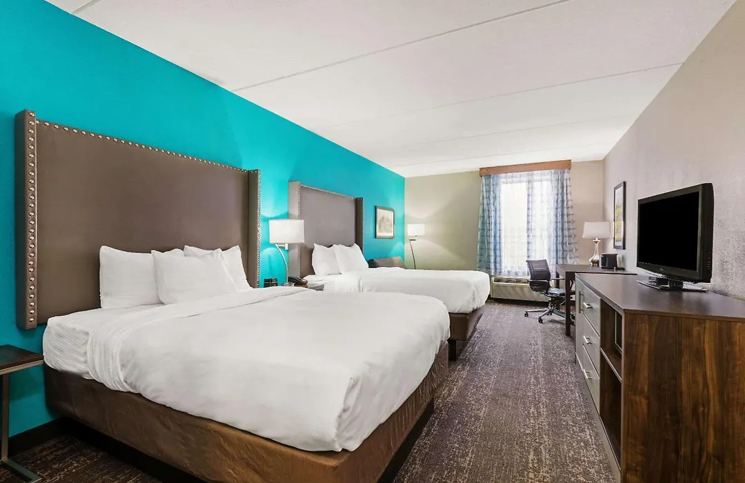 La Quinta By Wyndham Jamestown-1