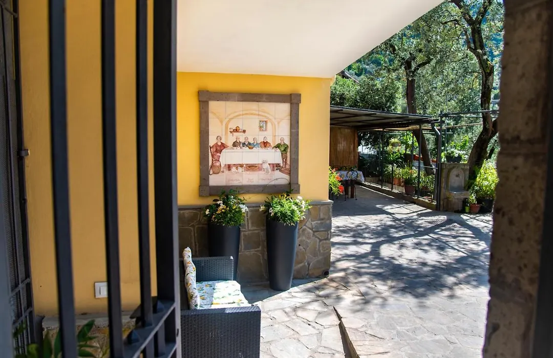 On' Michele Guest House-1