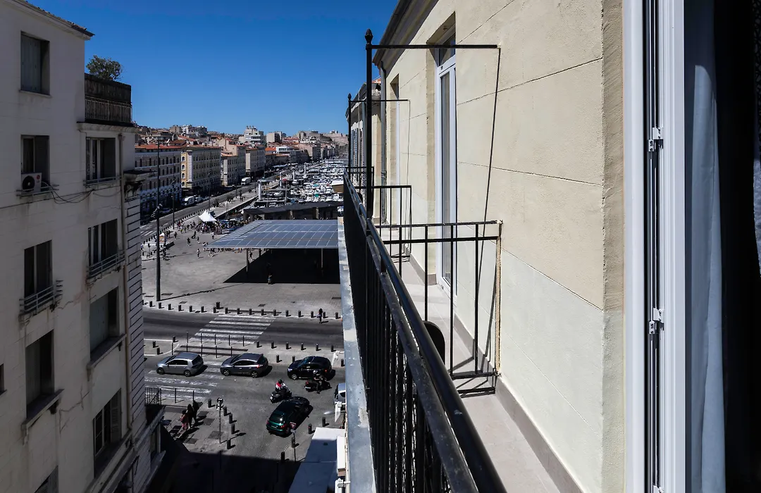 Hôtel Carré Vieux Port-1