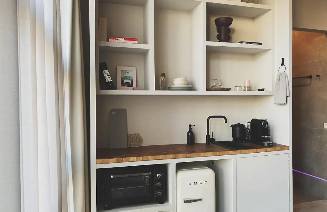 Home8 Studio'S-1