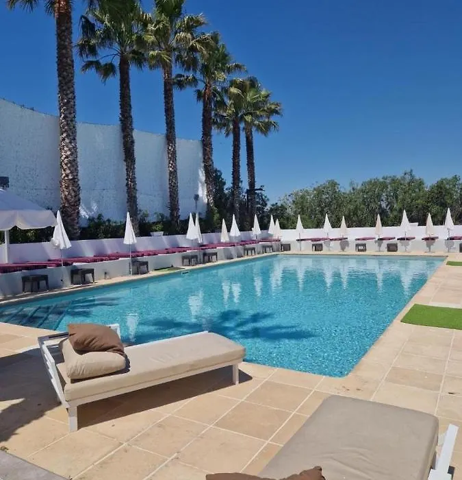Le Jardin De Babylone Residence Festive & Naturiste "Reserve Aux Couples Uniquement"-1