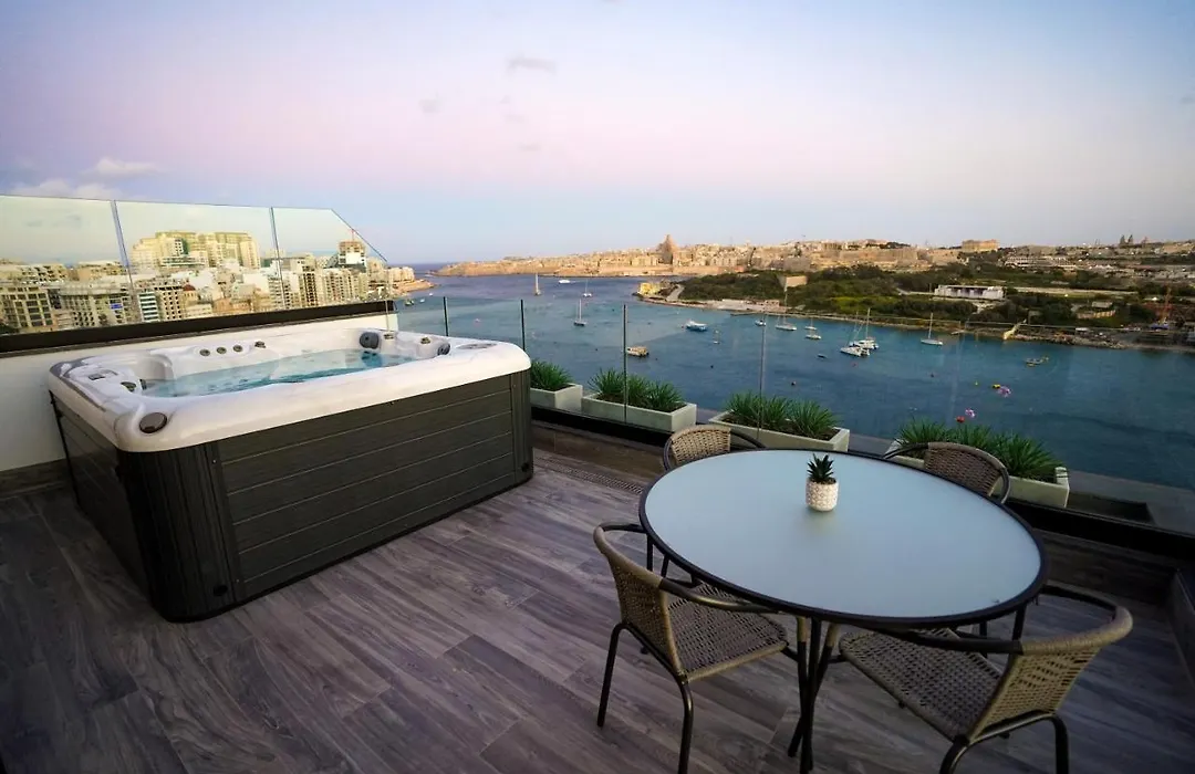 The Londoner Hotel Sliema-1