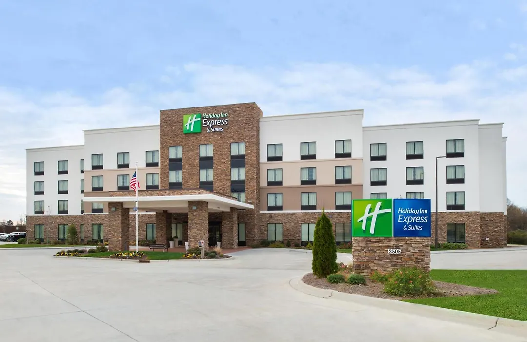 Holiday Inn Express & Suites Monroe By Ihg-1