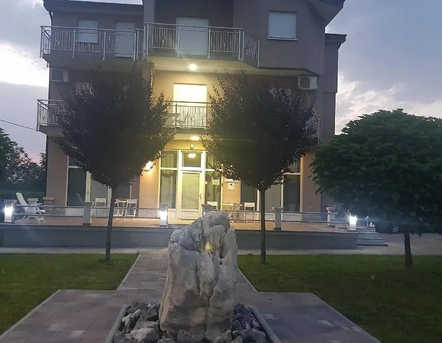 Villa Aurora-1
