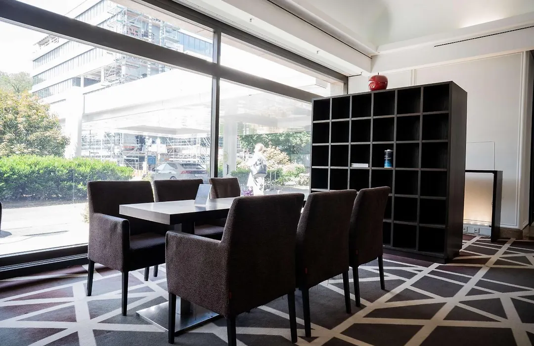 Radisson Blu Conference Hotel, Duesseldorf-1