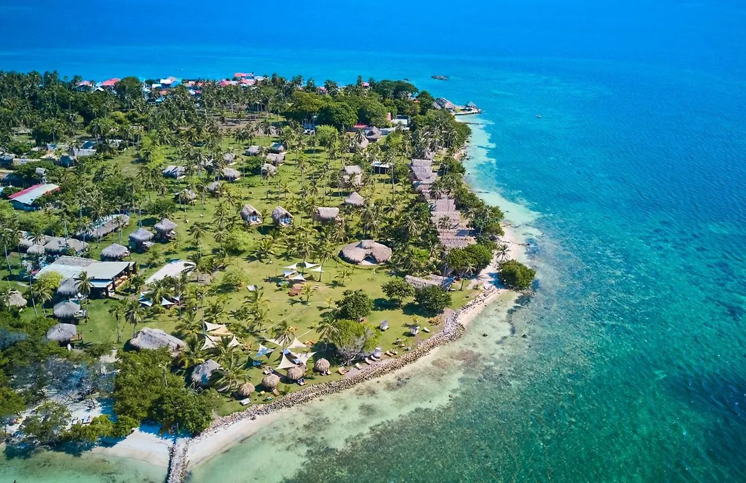 Hotel Isla Mucura-1