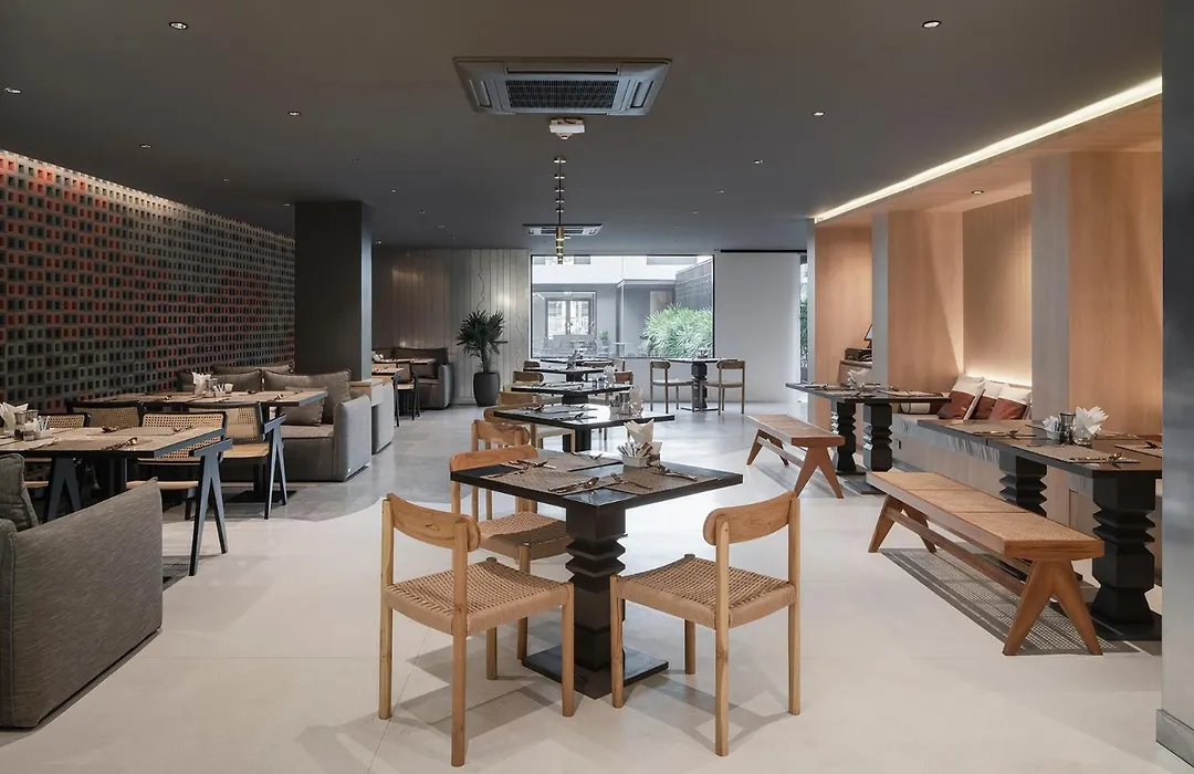 Lilit Bang Lumphu Hotel-1