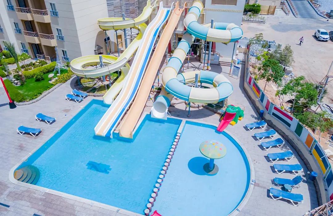 Sphinx Aqua Park Beach Resort-1