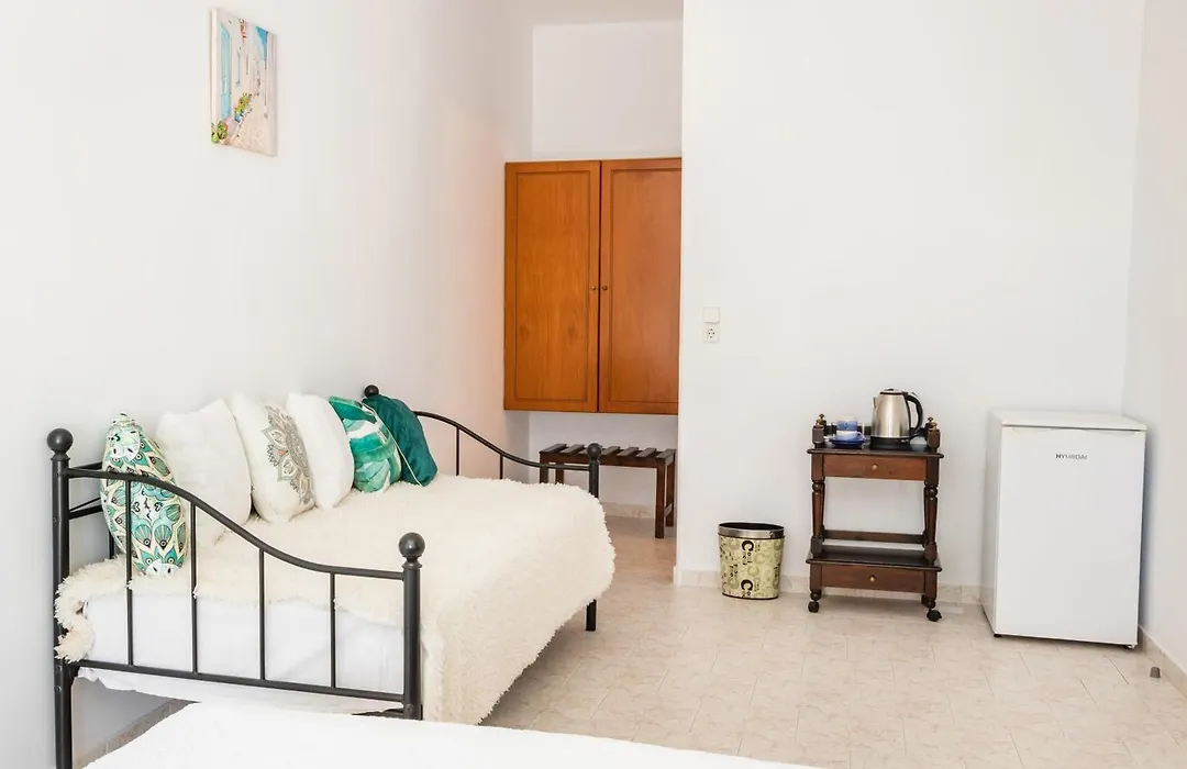 Perama Hotel, Karpathos-1