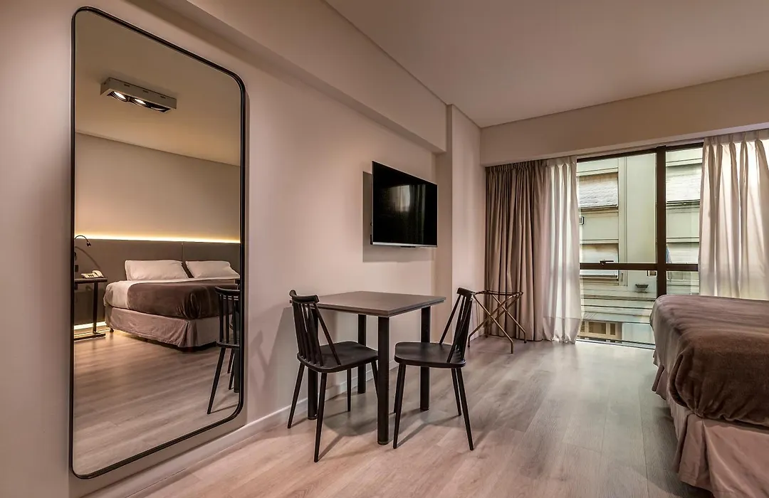 Up Viamonte Hotel-1