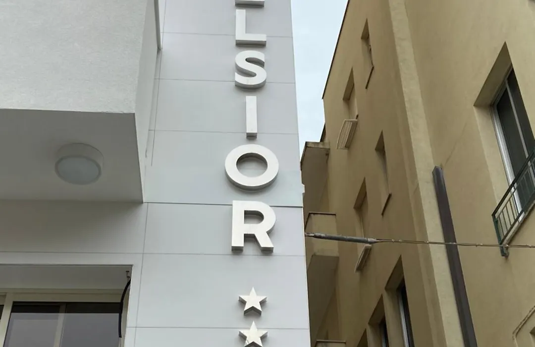 Hotel Excelsior-1