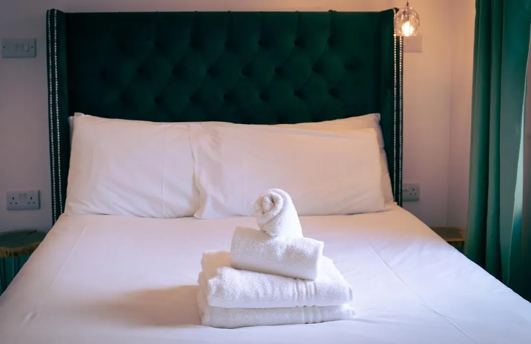 Oyo Newquay Beach Hotel-1