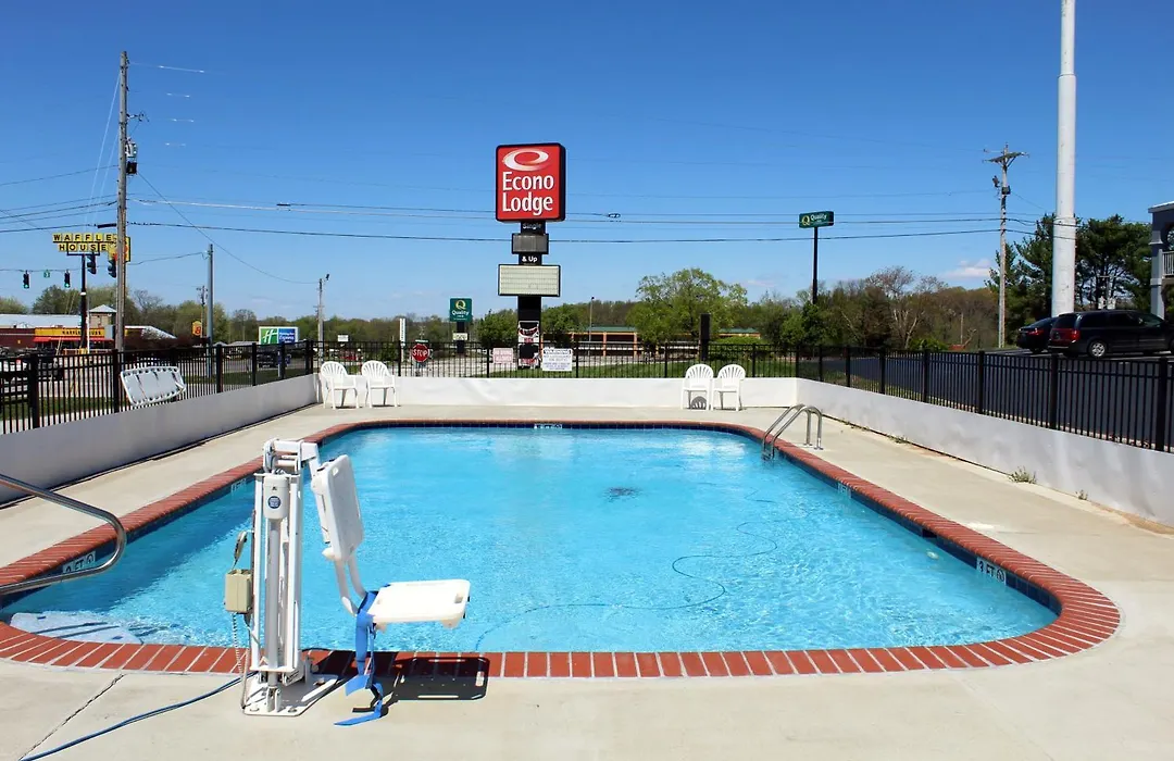 Econo Lodge Franklin South-1
