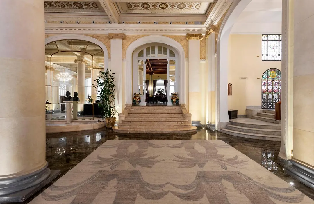 Grand Hotel Et Des Palmes-1