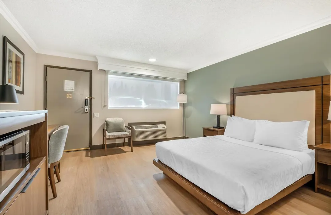 Best Western Plus Burnaby Hotel-1