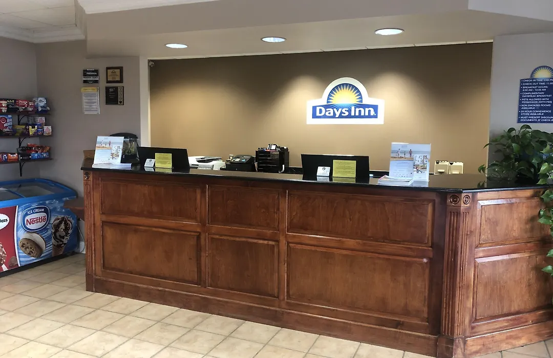 Days Inn Of Frederick By Wyndham-1