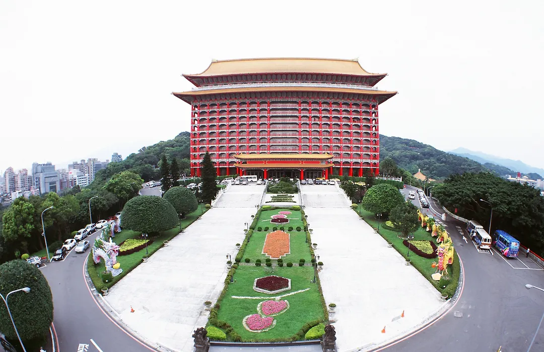 Grand Hotel-1