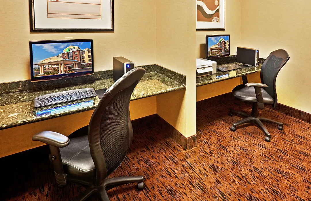 Holiday Inn Express Hotel & Suites Bartlesville By Ihg-1