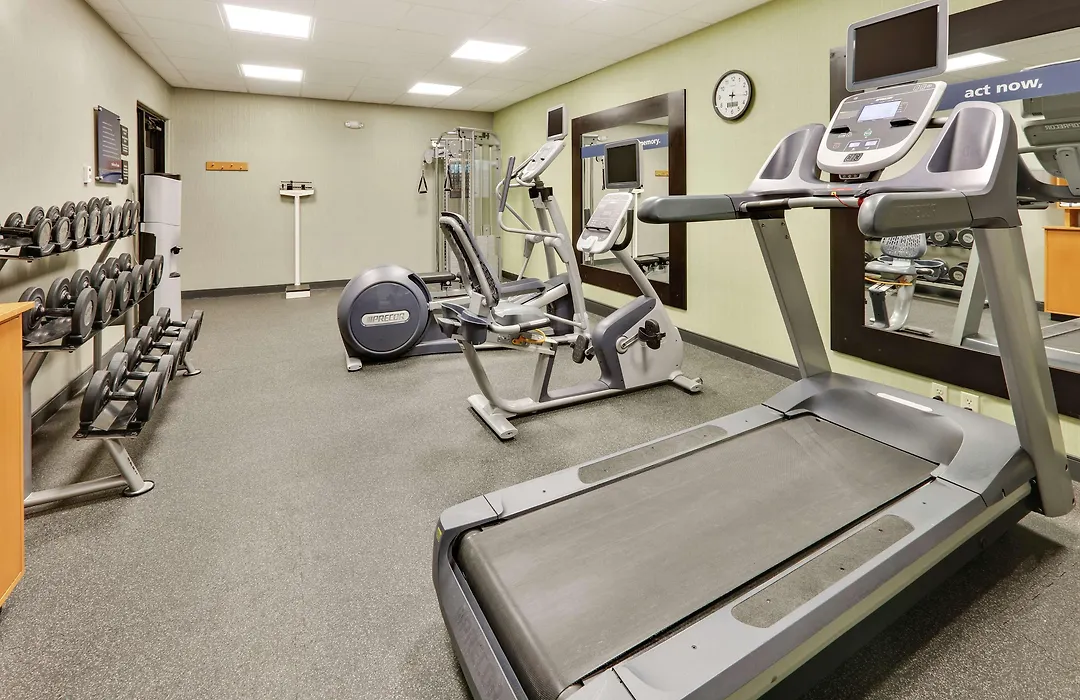 Hampton Inn & Suites Childress-1