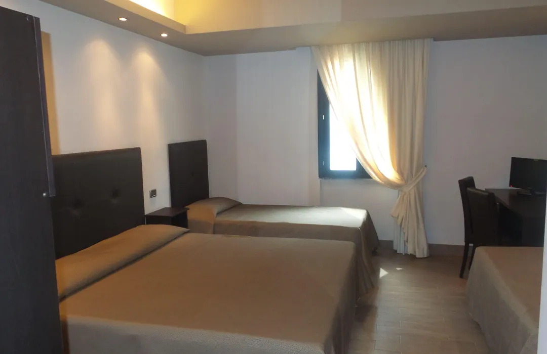 Hotel Paradiso-1