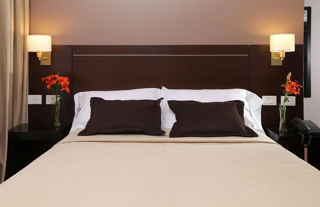 Europlaza Hotel & Suites-1