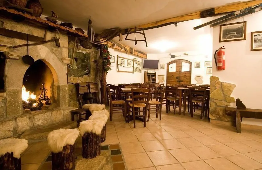 LH Albergo Il Paradiso-1