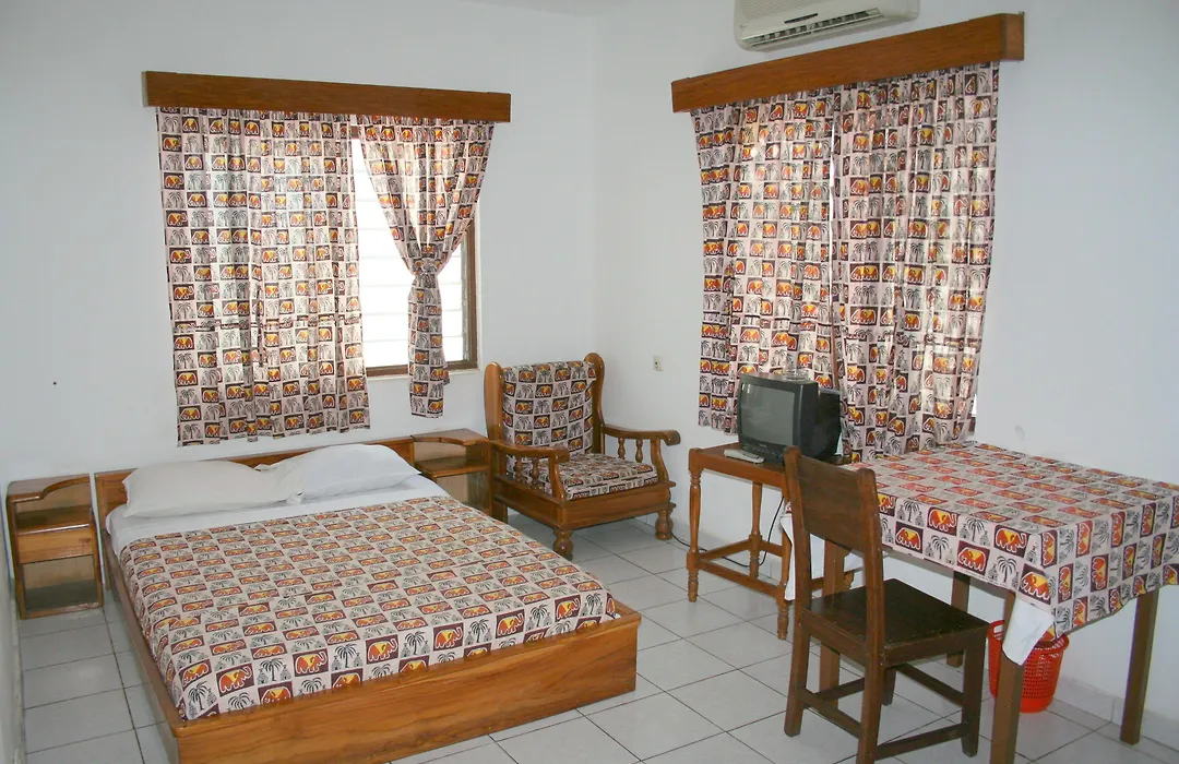 Hotel Aurore Lomé-1