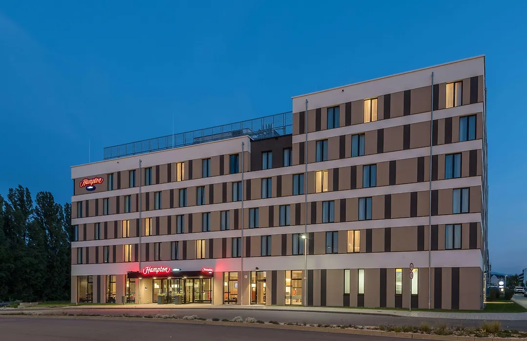 Hampton By Hilton Freiburg-1