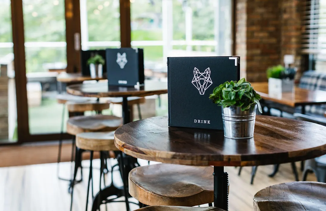Siberia Bar & Hotel-1