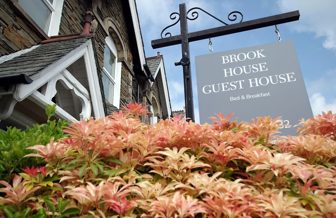 Brook House ― Free On-Site Car Park-1