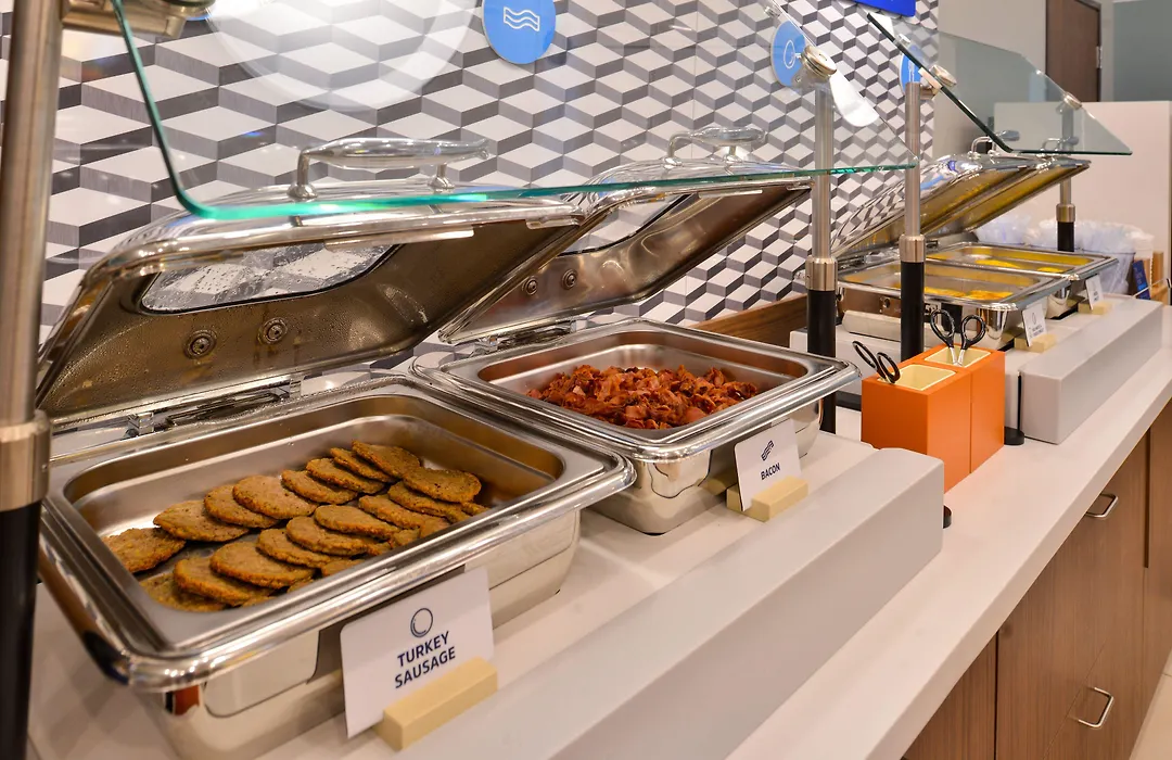 Holiday Inn Express & Suites - Canton By Ihg-1