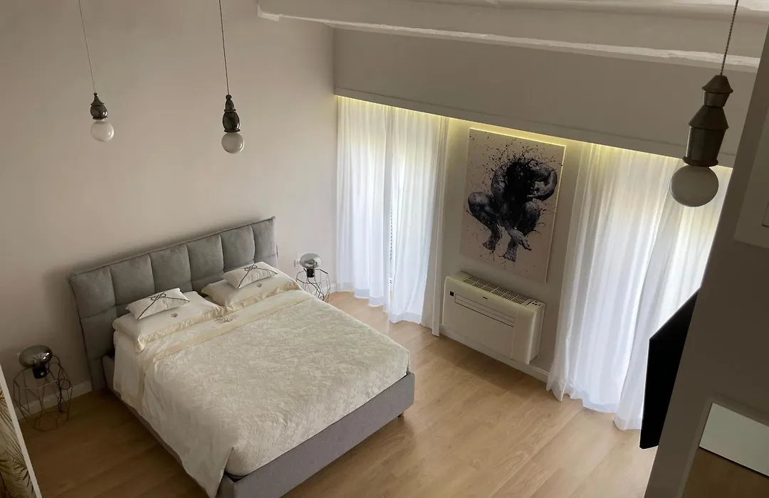 Off House Borgo Suite, Nettuno-1