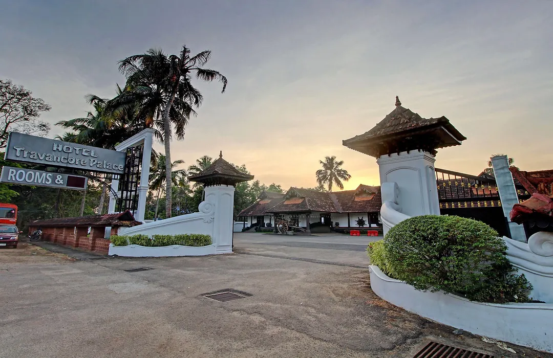 Treebo Premium Travancore Palace Cherthala-1