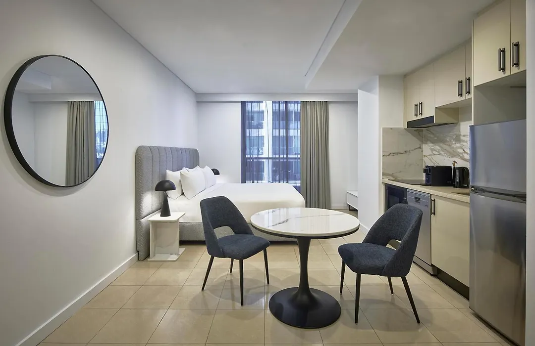 Meriton Suites Pitt Street, Sydney-1