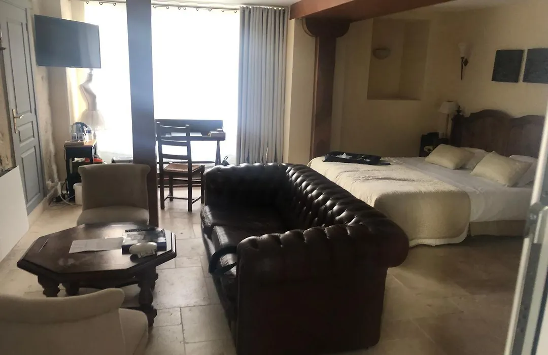 Hotel La Roseraie-1