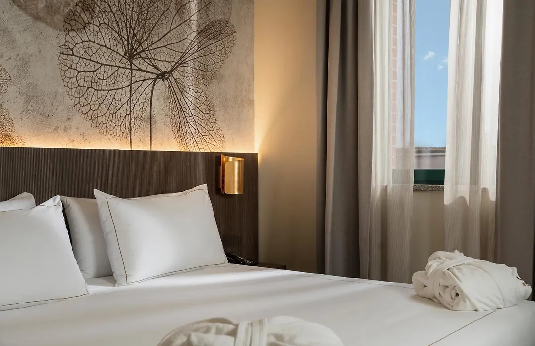 Just Hotel Saronno-1