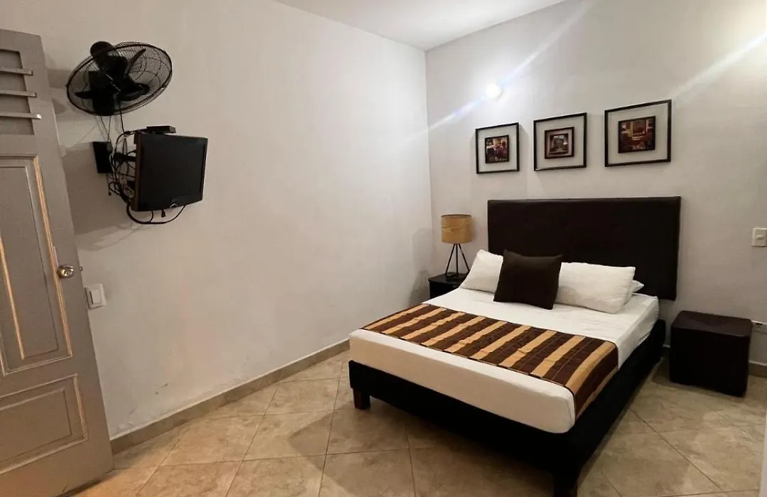 Hotel Quinta Avenida-1
