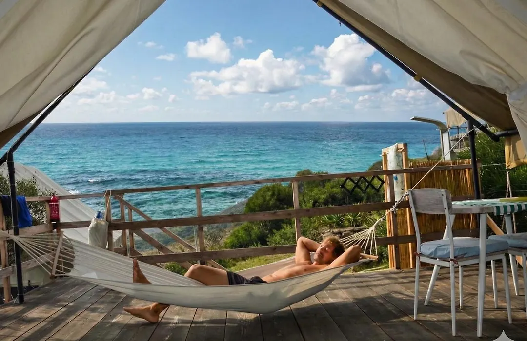 B&B Glamping Semaforo Capo Sperone-1