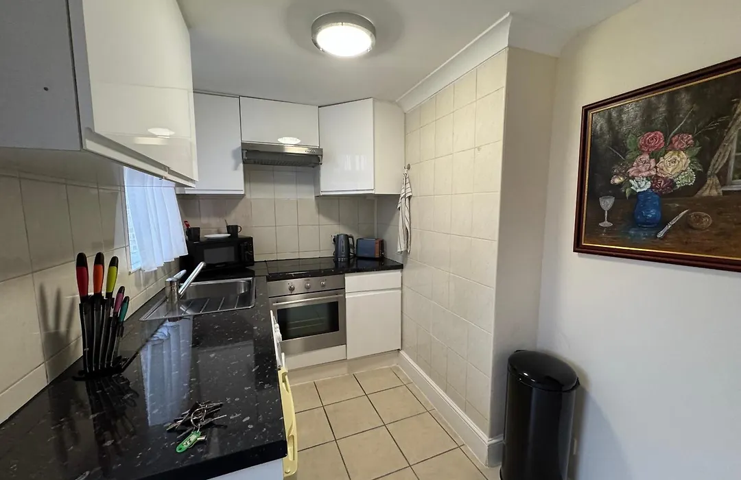 Kensal Lodge Guest House-1
