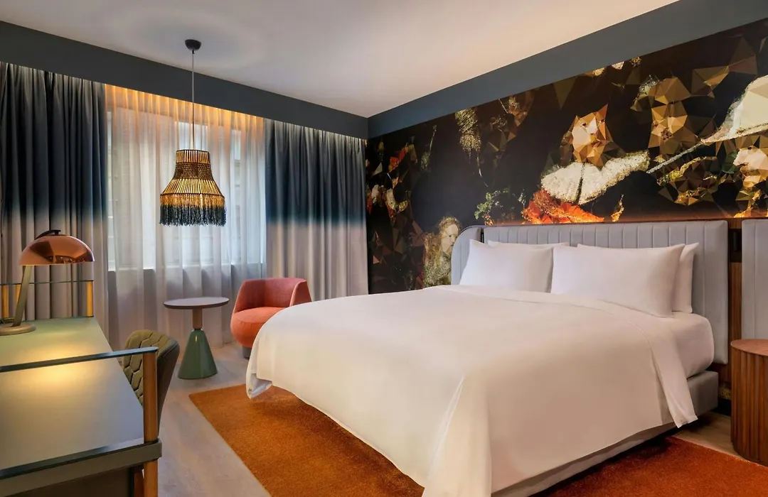 Renaissance Amsterdam Hotel-1